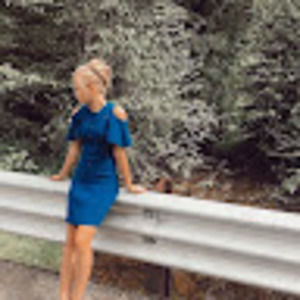 Meet your Posher, Bella